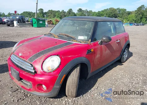 2013 Mini Hardtop Cooper from USA, damaged, VIN WMWSU3C52DT549710